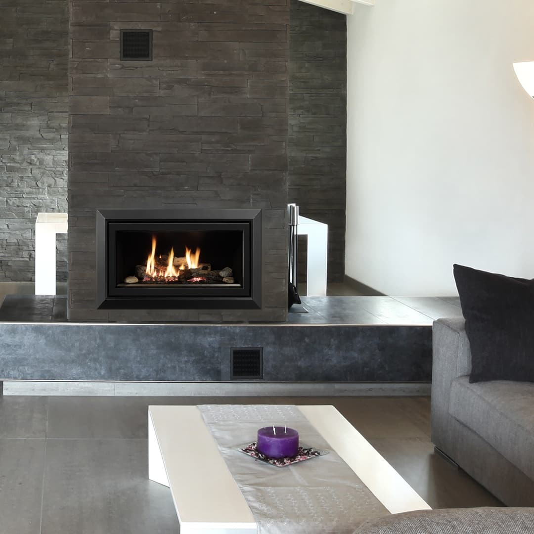 Rinnai 900 Gas Fireplace has a minimalist design