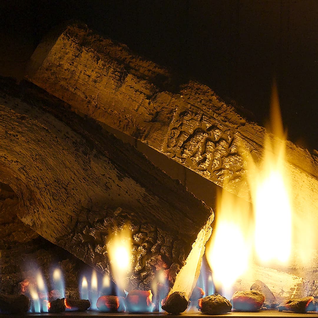 Rinnai Gas Fireplace with innovative ember technology