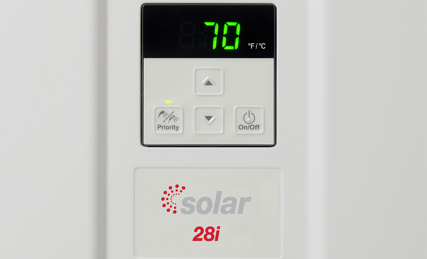 Rinnai Infinity Gas Continuous Flow Hot Water S28i Solar Booster Controller (close up)